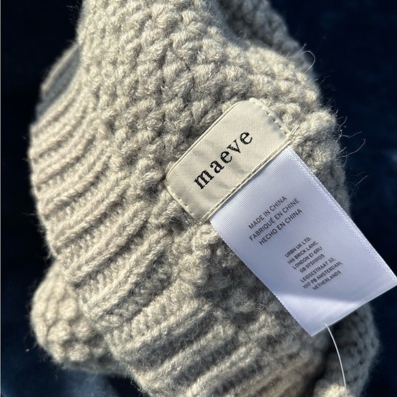 Anthropologie/Maeve Rhinestone Gray Waffle Knit Beanie - NWT - Picture 2 of 6
